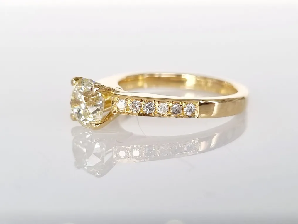 Engagement ring - 18 kt. Yellow gold Diamond (Natural) - Diamond