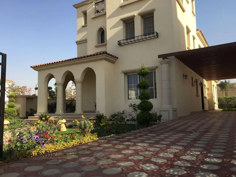 stand alone villa for sale very prime location in up town cairo.