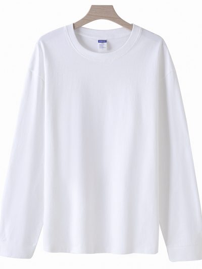 Loose long sleeved t-shirt for men