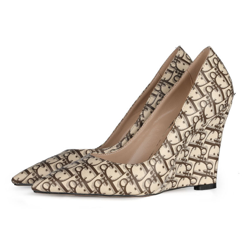 7F8F03C3FDDB475CFC67741E5AC0DE66.jpg O1CN01GKNqwZ2L6Y32jBZ07_!!2214092729643-0-cib.jpg